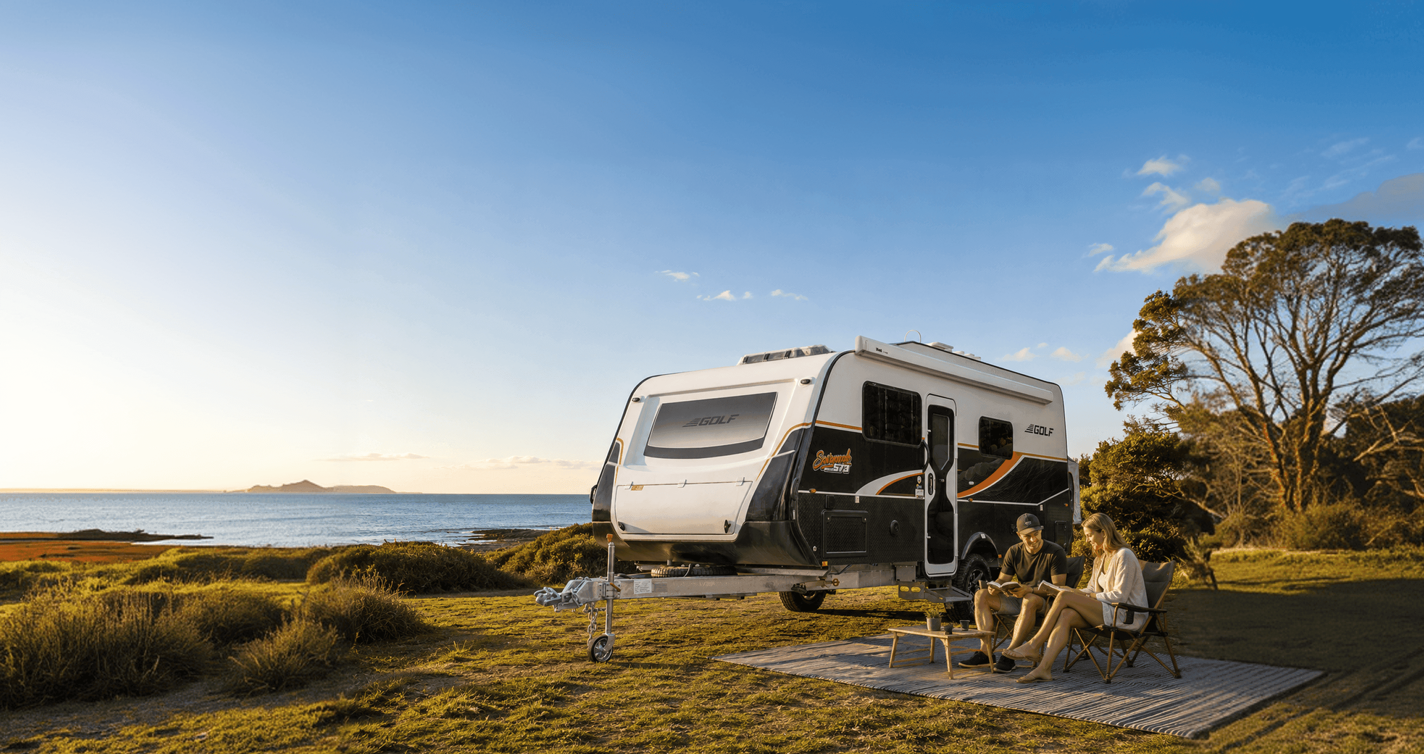 Golf Caravan